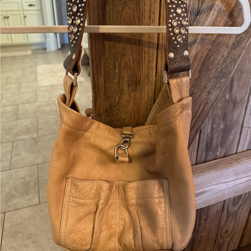 Vintage Tylie Malibu handbag